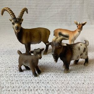 Schleich Lot of 4 Goat Family Billy Nanny Mountain Goat Kid Farm Animals 04-08